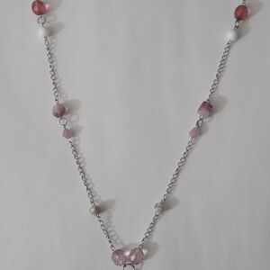 Elegant Pink and White Beaded Necklace